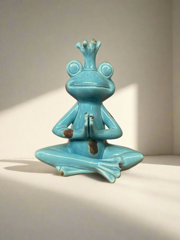 Urban Trends Frog Figurine